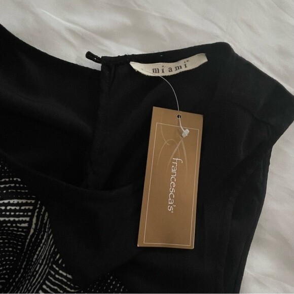 NWT Francesca’s Miami Abstract Faux Wrap Gray &‎ Black Dress Size Large - Picture 7 of 12